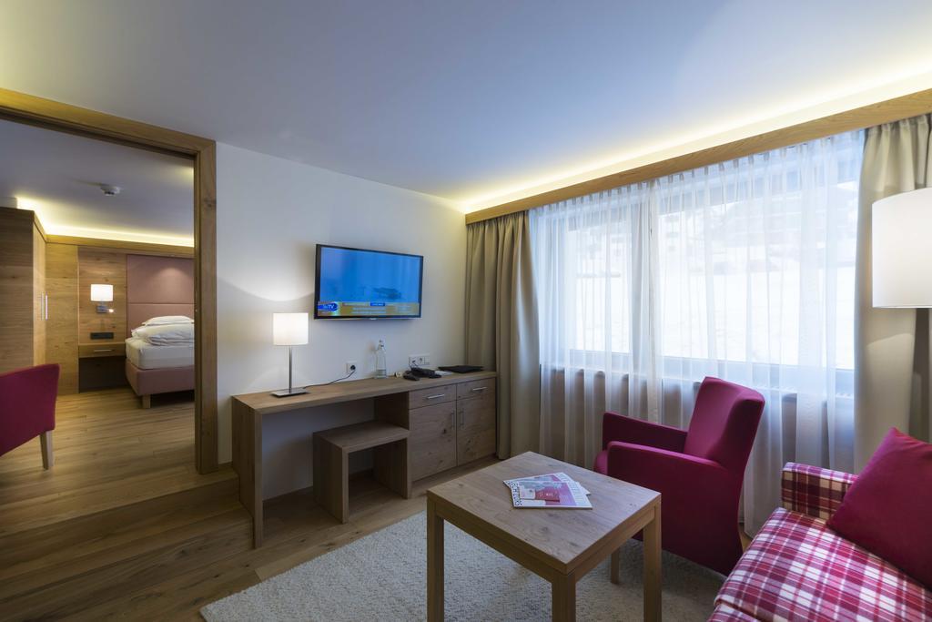 Hotel Garni Panorama Lech am Arlberg Δωμάτιο φωτογραφία
